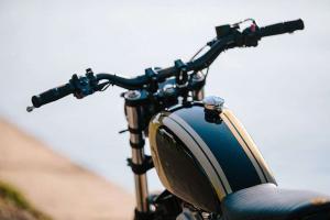 2016 Kawasaki W650 by Schlachtwerk