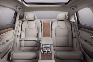 2017 Volvo S90 Excellence T8