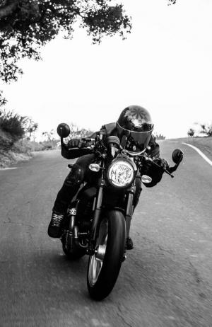 2017 Ducati Scrambler Cafe Racer