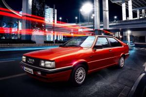 Тюнеры Carbon Motors поработали над интерьером Audi 80 B2