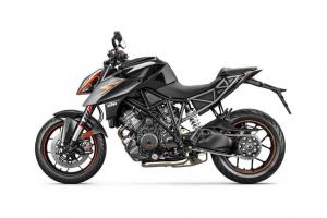 2017 KTM 1290 Super Duke R