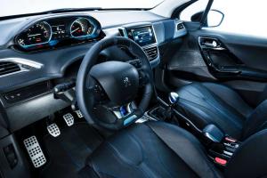 2016 Peugeot 2008 Kyanit Concept