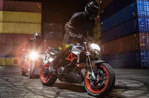 2017 Aprilia Dorsoduro 900