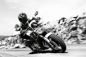 Нейкед Kawasaki Z650