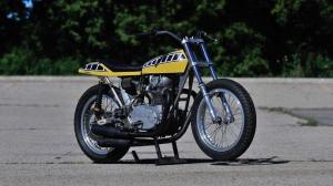 1975 Yamaha OW72 Кенни Робертса