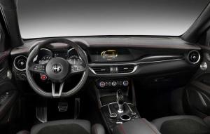 2017 Alfa Romeo Stelvio Quadrifoglio