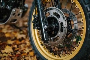 2016 Kawasaki W650 by Tom Thoring
