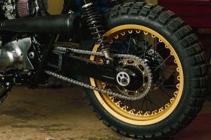 2016 Kawasaki W650 by Tom Thoring