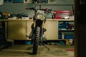 2016 Kawasaki W650 by Tom Thoring