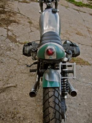 2016 BMW R100RT by Chris Daniels