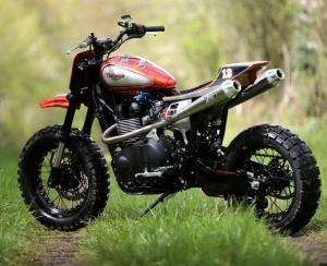 2016 Triumph Bonneville T100 by Triumph Saint-Lo