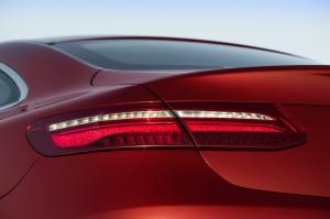 2017 Mercedes-Benz E220 d Avantgarde Coupe