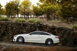 2017 Mercedes-Benz E400 4Matic AMG Line Coupe Edition 1