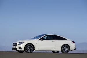 2017 Mercedes-Benz E400 4Matic AMG Line Coupe Edition 1