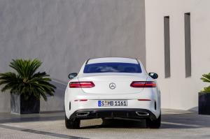 2017 Mercedes-Benz E400 4Matic AMG Line Coupe Edition 1