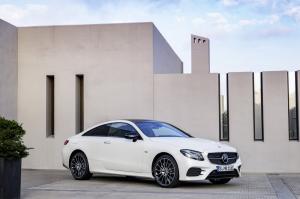 2017 Mercedes-Benz E400 4Matic AMG Line Coupe Edition 1
