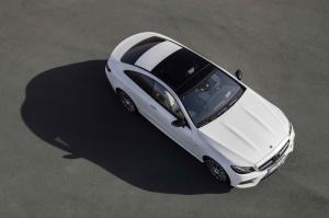 2017 Mercedes-Benz E400 4Matic AMG Line Coupe Edition 1
