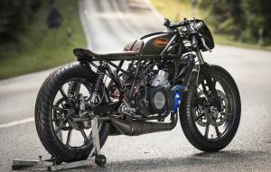 Moto Essence: кастом Yamaha RD350 YPVS Racer