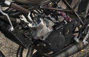 2016 Yamaha RD350 YPVS Racer by Moto Essence