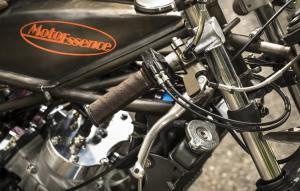 2016 Yamaha RD350 YPVS Racer by Moto Essence