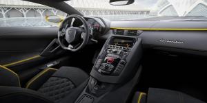 2017 Lamborghini Aventador S