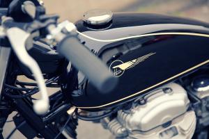 2002 Kawasaki W650 by Heiwa MC