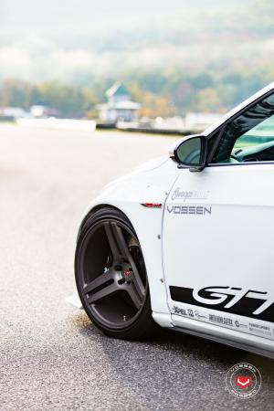 2016 Volkswagen Golf GTI on Vossen Wheels VPS-317)