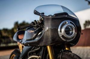 Kacerwagen: кастом Aprilia RSV4
