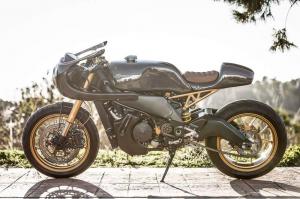 2016 Aprilia RSV4 by Kacerwagen