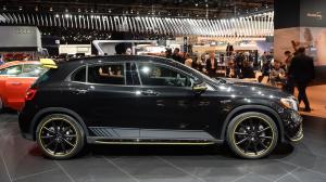 2017 Mercedes-AMG GLA45 4Matic Yellow Night Edition