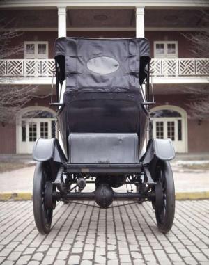 1912 Baker Electric Victoria