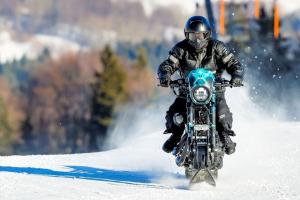2017 Harley-Davidson XL1200CX Sportster Roadster Snow Drag
