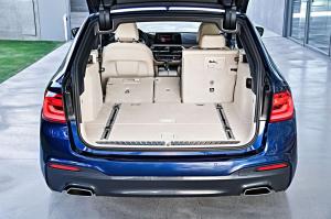 2017 BMW 530d xDrive Touring M Sport