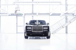 2017 Rolls-Royce Phantom Blue Velvet