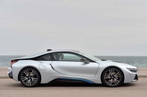 2015 BMW i8