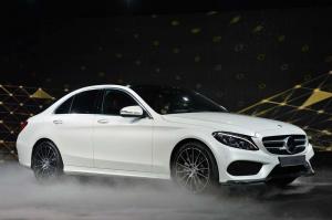 2015 Mercedes-Benz C-Class Live From Detroit 2014