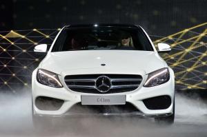 2015 Mercedes-Benz C-Class Live From Detroit 2014