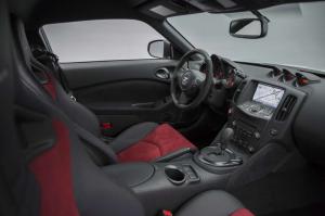 2015 Nissan 370Z Nismo US)