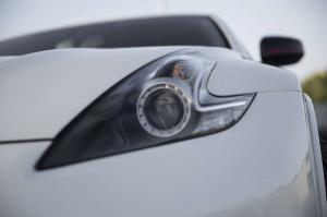 2015 Nissan 370Z Nismo US)