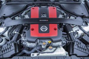 2015 Nissan 370Z Nismo US)