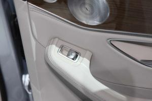 2015 Mercedes-Benz C-Class Live From Detroit 2014