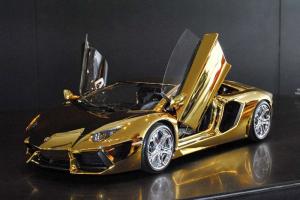Уменьшенная копия модели Lamborghini Aventador LP700