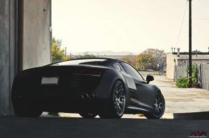 2014 Audi R8 Matte Black on HRE P40SC Wheels
