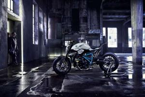 2014 BMW Concept Roadster Motorcycle