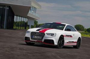 2014 Audi RS5 TDI Concept