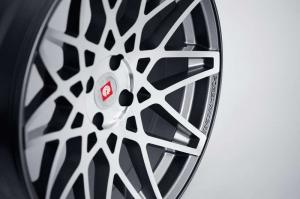 2014 Fiat 500 Abarth by Pogea Racing
