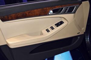 2015 Hyundai Genesis Sedan Live From Detroit 2014