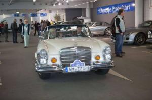 Парад автомобилей Mercedes-Benz 300SL
