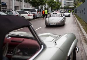 Парад автомобилей Mercedes-Benz 300SL