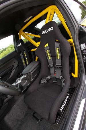 2014 BMW MH2 Clubsport by Manhart Racing